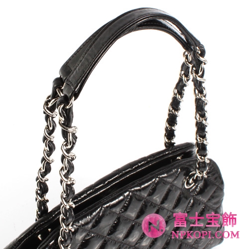 シャネル CHANEL クルーズライン キルティング ショルダーバッグ ブラック＆シルバー A66868AZQ 【2012年新作】